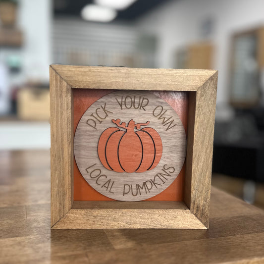 Local Pumpkins - 6" Square Sign