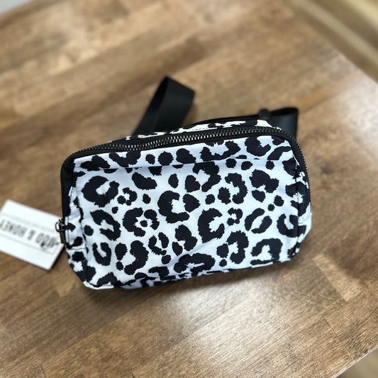 Belt Bag - B&W Leopard